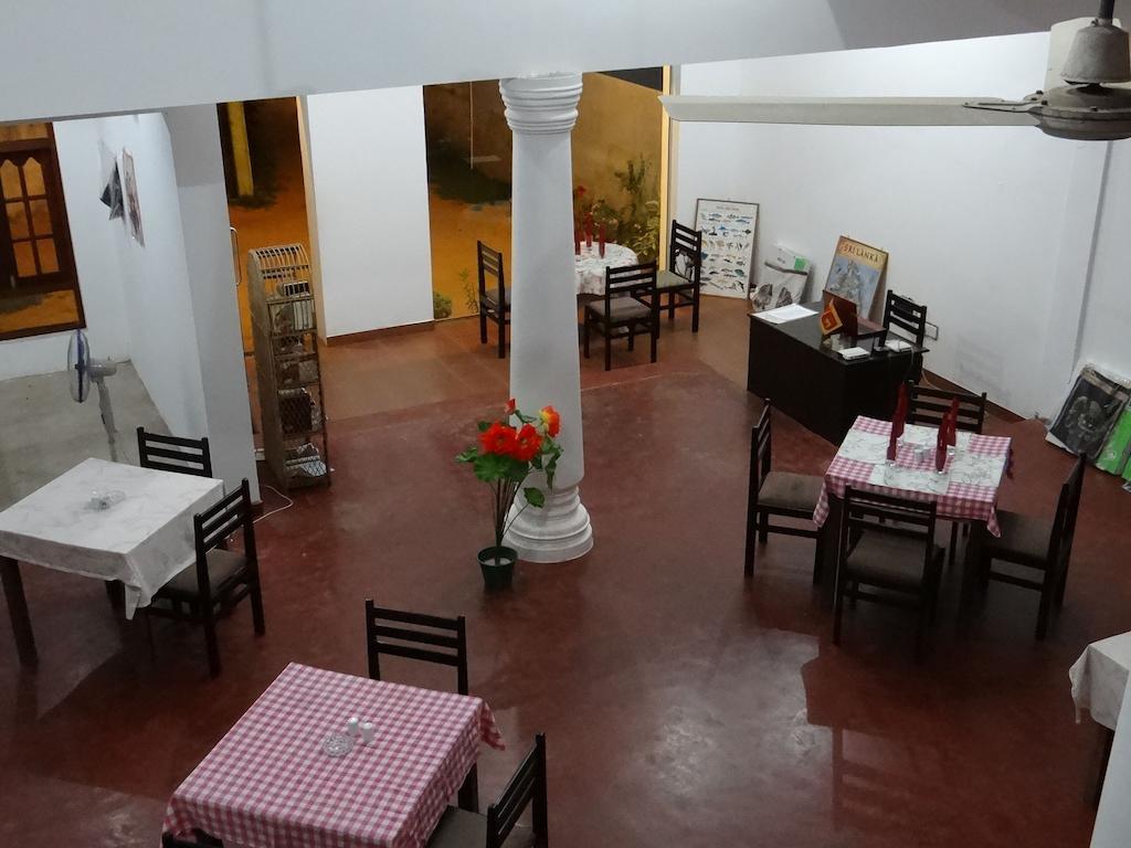 New Rani Inn Negombo Exterior photo